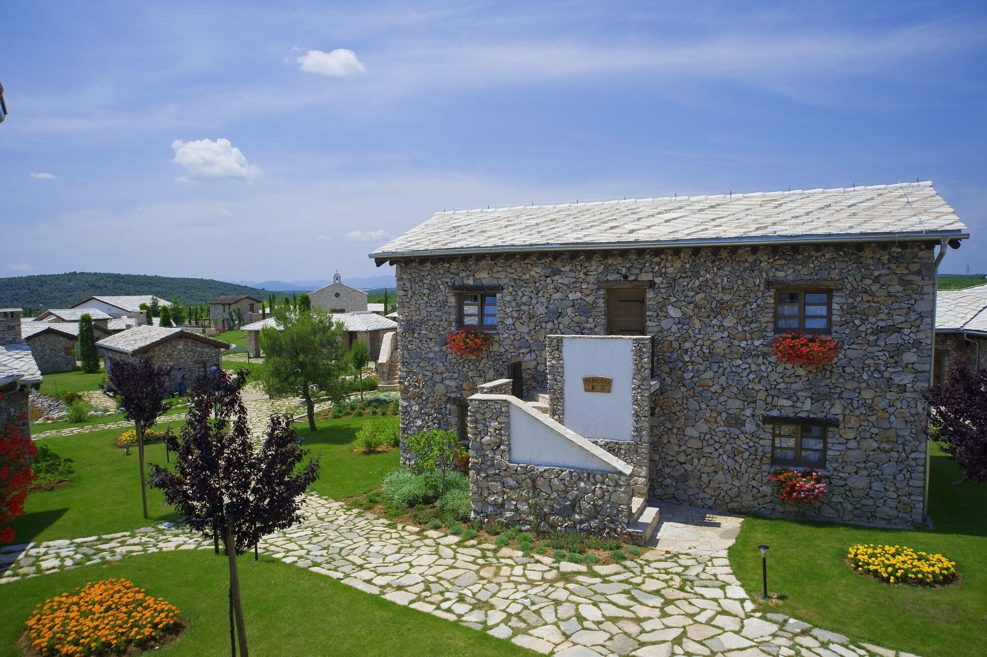 Hotel Herceg Etno Selo Medugorje Exterior foto